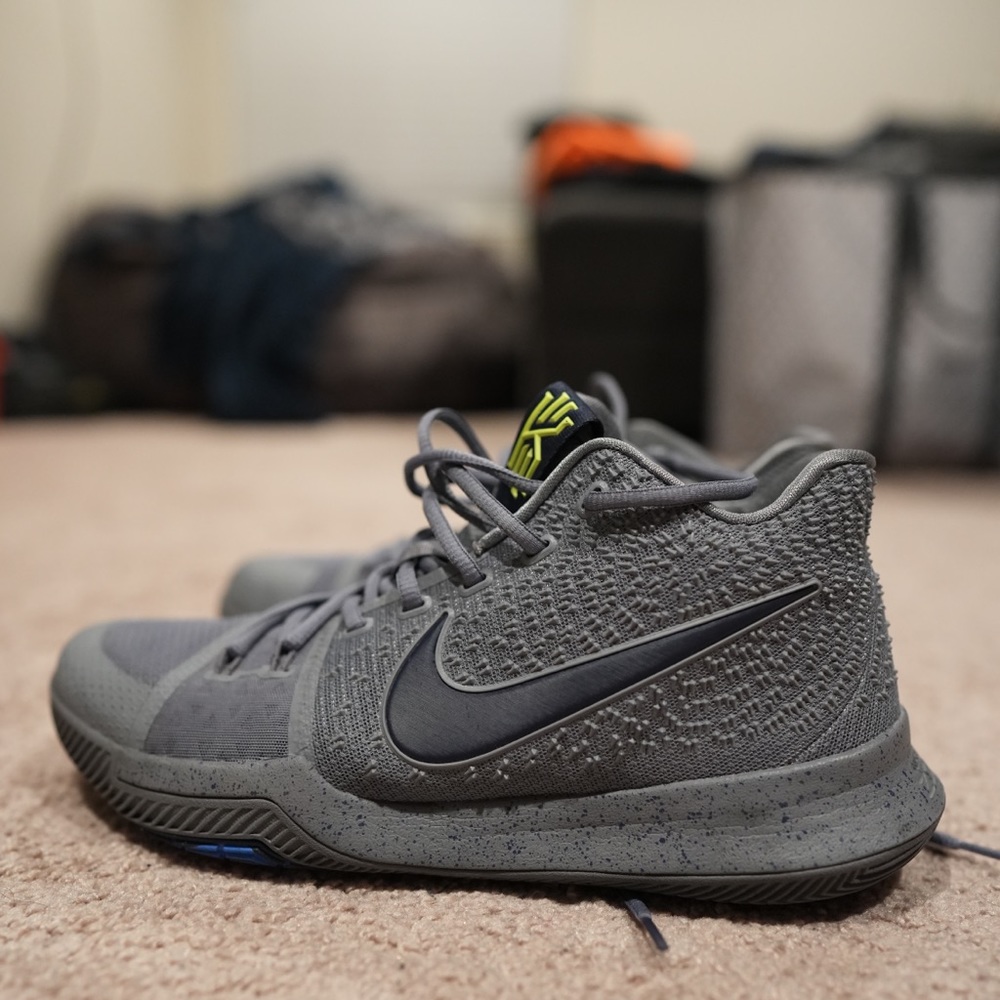 Nike Kyrie 3 Cool Grey